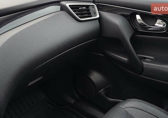 Білий Ніссан Кашкай, об'ємом двигуна 1.6 л та пробігом 103 тис. км за 16500 $, фото 14 на Automoto.ua