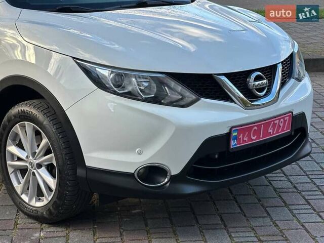 Белый Ниссан Кашкай, объемом двигателя 1.5 л и пробегом 292 тыс. км за 13899 $, фото 20 на Automoto.ua