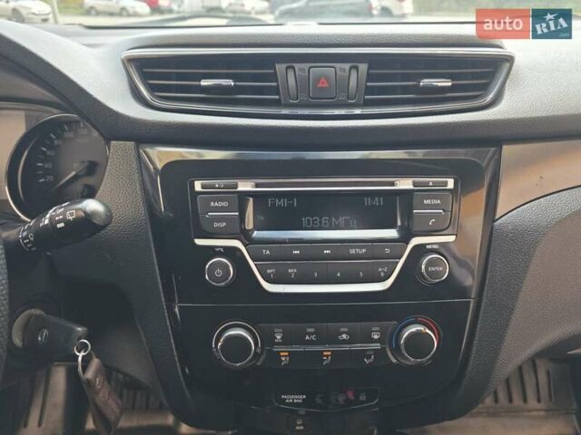 Ниссан Кашкай 2014 в Хмельницком на Automoto.ua Белый Ниссан Кашкай, объемом двигателя 2 л и пробегом 230 тыс. км за 11777 $, фото 42 на Automoto.ua