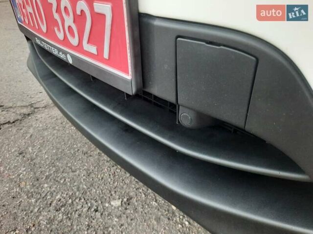 Белый Ниссан Кашкай, объемом двигателя 1.5 л и пробегом 171 тыс. км за 14800 $, фото 28 на Automoto.ua