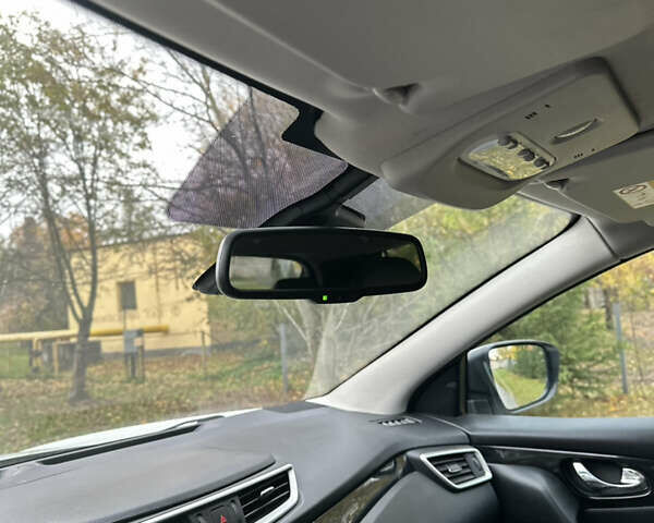 Ніссан Кашкай 2014 у Радивилове на Automoto.ua Білий Ніссан Кашкай, об'ємом двигуна 1.5 л та пробігом 193 тис. км за 14200 $, фото 21 на Automoto.ua
