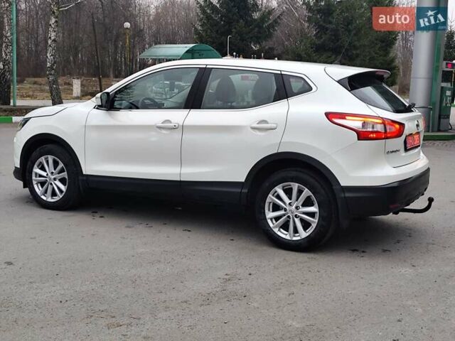 Белый Ниссан Кашкай, объемом двигателя 1.5 л и пробегом 190 тыс. км за 13990 $, фото 16 на Automoto.ua