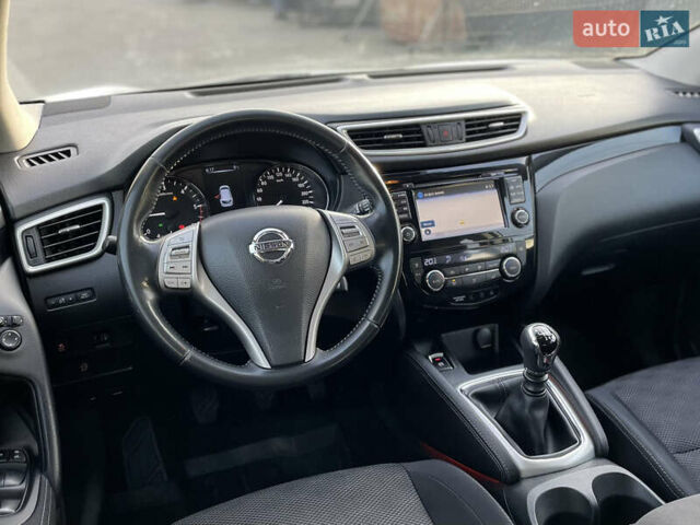 Білий Ніссан Кашкай, об'ємом двигуна 1.6 л та пробігом 238 тис. км за 13200 $, фото 33 на Automoto.ua