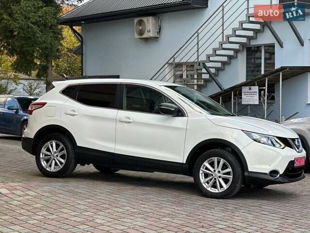 Белый Ниссан Кашкай, объемом двигателя 1.5 л и пробегом 292 тыс. км за 13899 $, фото 14 на Automoto.ua