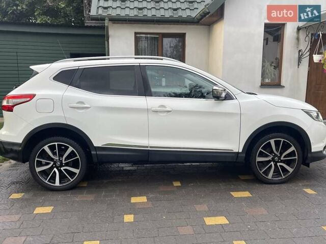 Білий Ніссан Кашкай, об'ємом двигуна 1.5 л та пробігом 220 тис. км за 16100 $, фото 10 на Automoto.ua