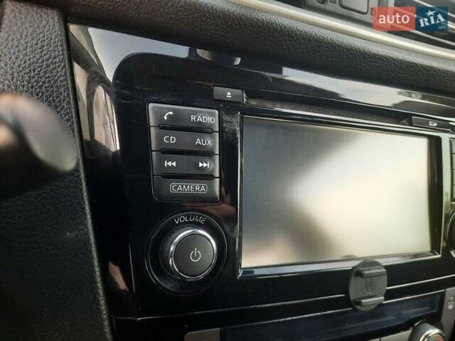 Белый Ниссан Кашкай, объемом двигателя 1.5 л и пробегом 171 тыс. км за 14800 $, фото 62 на Automoto.ua