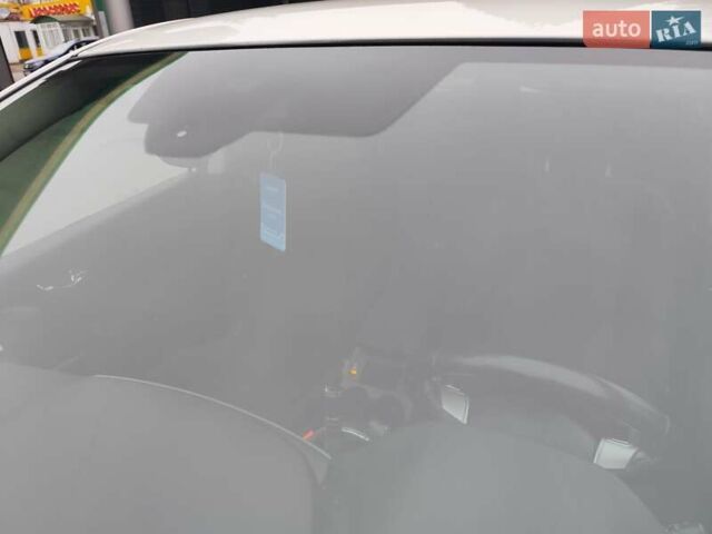 Белый Ниссан Кашкай, объемом двигателя 1.5 л и пробегом 190 тыс. км за 13990 $, фото 65 на Automoto.ua