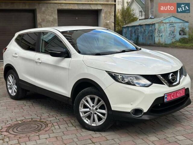 Белый Ниссан Кашкай, объемом двигателя 1.5 л и пробегом 292 тыс. км за 13899 $, фото 6 на Automoto.ua
