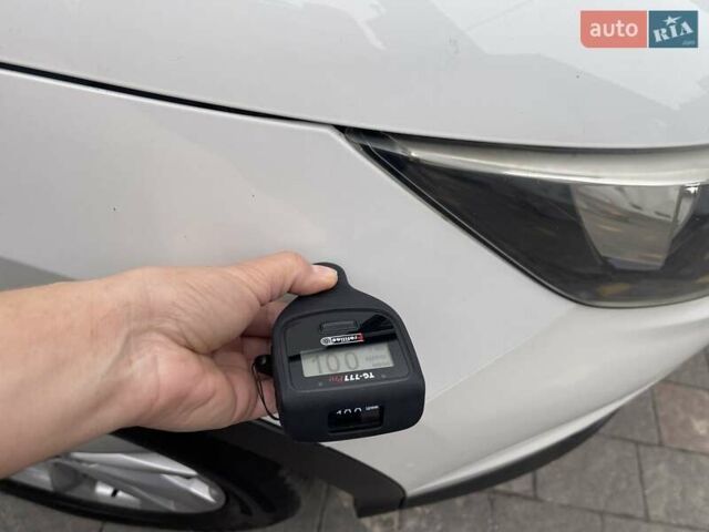 Белый Ниссан Кашкай, объемом двигателя 1.5 л и пробегом 244 тыс. км за 14999 $, фото 70 на Automoto.ua