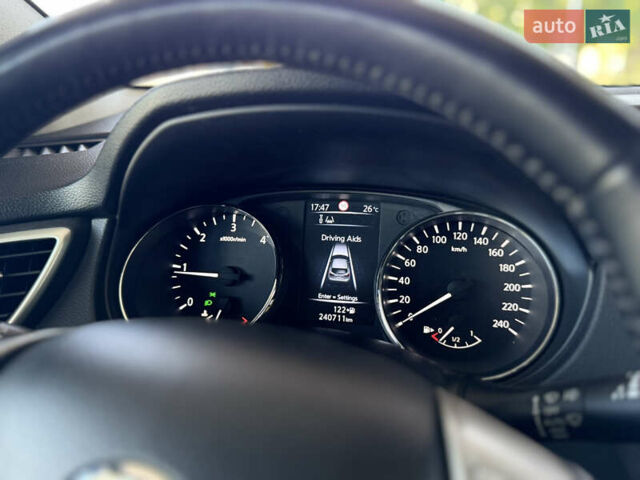 Белый Ниссан Кашкай, объемом двигателя 1.46 л и пробегом 240 тыс. км за 14299 $, фото 8 на Automoto.ua