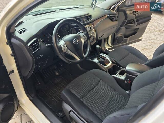 Ниссан Кашкай 2014 в Хмельницком на Automoto.ua Белый Ниссан Кашкай, объемом двигателя 2 л и пробегом 230 тыс. км за 11777 $, фото 41 на Automoto.ua
