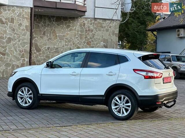 Белый Ниссан Кашкай, объемом двигателя 1.5 л и пробегом 292 тыс. км за 13899 $, фото 36 на Automoto.ua