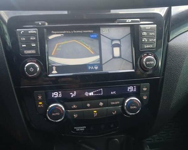 Белый Ниссан Кашкай, объемом двигателя 1.5 л и пробегом 240 тыс. км за 15000 $, фото 11 на Automoto.ua