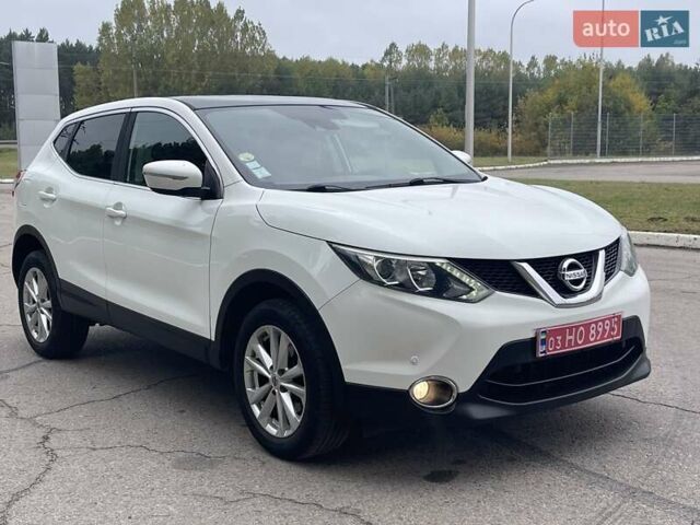 Белый Ниссан Кашкай, объемом двигателя 1.5 л и пробегом 244 тыс. км за 14900 $, фото 12 на Automoto.ua