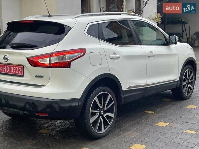 Білий Ніссан Кашкай, об'ємом двигуна 1.5 л та пробігом 220 тис. км за 16100 $, фото 11 на Automoto.ua