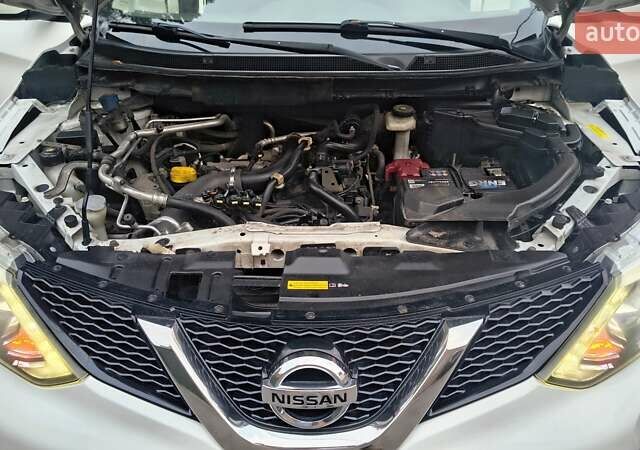 Білий Ніссан Кашкай, об'ємом двигуна 1.2 л та пробігом 191 тис. км за 11999 $, фото 19 на Automoto.ua