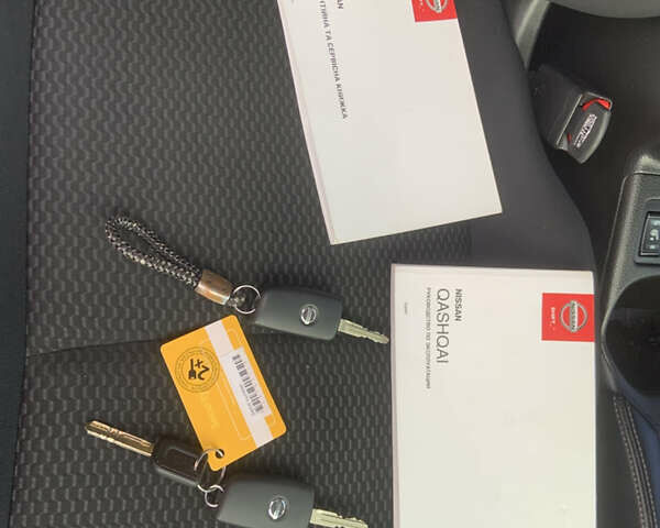 Белый Ниссан Кашкай, объемом двигателя 1.2 л и пробегом 140 тыс. км за 10850 $, фото 35 на Automoto.ua