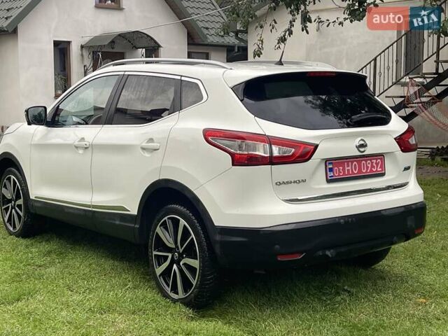 Білий Ніссан Кашкай, об'ємом двигуна 1.5 л та пробігом 220 тис. км за 16100 $, фото 1 на Automoto.ua