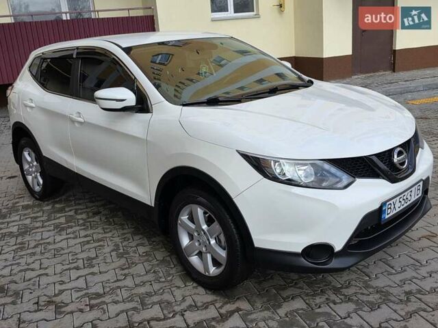 Ниссан Кашкай 2014 в Хмельницком на Automoto.ua Белый Ниссан Кашкай, объемом двигателя 2 л и пробегом 230 тыс. км за 11777 $, фото 16 на Automoto.ua