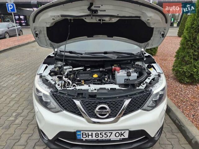 Білий Ніссан Кашкай, об'ємом двигуна 1.6 л та пробігом 174 тис. км за 13400 $, фото 11 на Automoto.ua