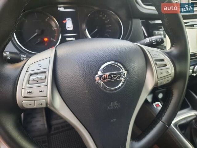 Белый Ниссан Кашкай, объемом двигателя 1.5 л и пробегом 171 тыс. км за 14800 $, фото 53 на Automoto.ua