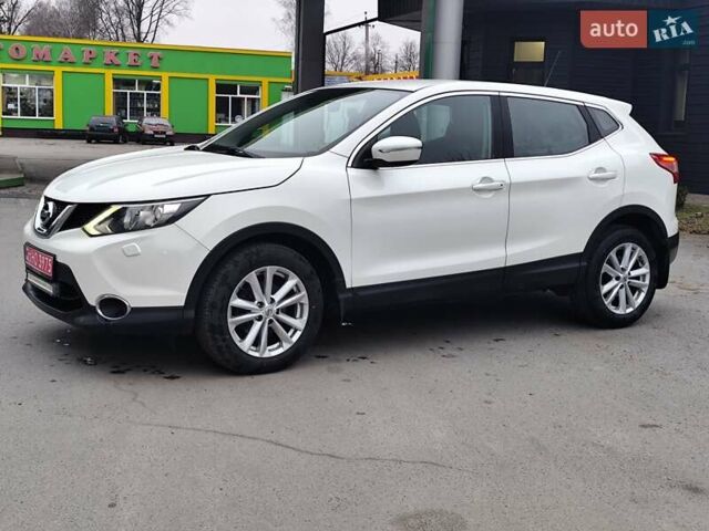 Белый Ниссан Кашкай, объемом двигателя 1.5 л и пробегом 190 тыс. км за 13990 $, фото 21 на Automoto.ua