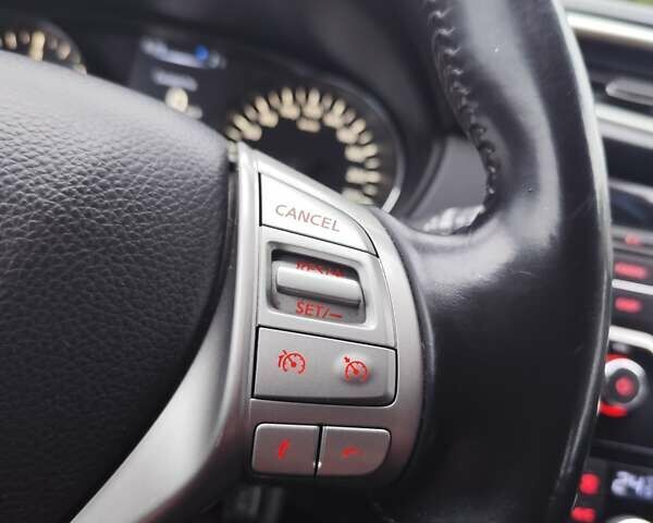 Белый Ниссан Кашкай, объемом двигателя 1.5 л и пробегом 190 тыс. км за 13990 $, фото 57 на Automoto.ua