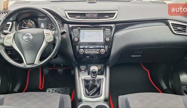 Белый Ниссан Кашкай, объемом двигателя 1.5 л и пробегом 134 тыс. км за 14900 $, фото 12 на Automoto.ua