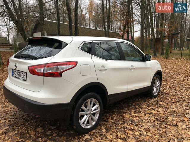 Білий Ніссан Кашкай, об'ємом двигуна 1.2 л та пробігом 138 тис. км за 12400 $, фото 13 на Automoto.ua