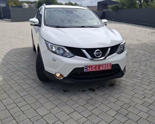 Білий Ніссан Кашкай, об'ємом двигуна 1.6 л та пробігом 280 тис. км за 15200 $, фото 4 на Automoto.ua