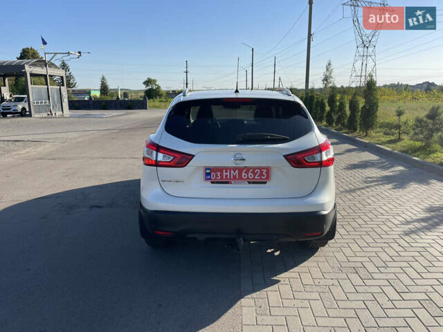 Белый Ниссан Кашкай, объемом двигателя 1.6 л и пробегом 247 тыс. км за 14500 $, фото 21 на Automoto.ua