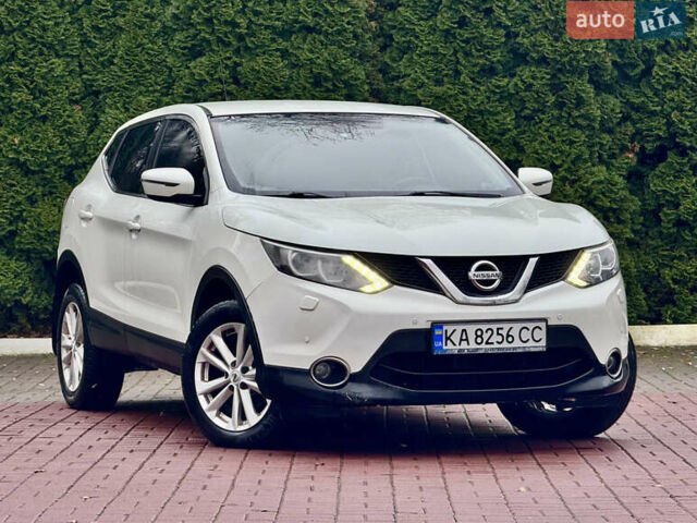 Белый Ниссан Кашкай, объемом двигателя 1.6 л и пробегом 121 тыс. км за 14999 $, фото 1 на Automoto.ua