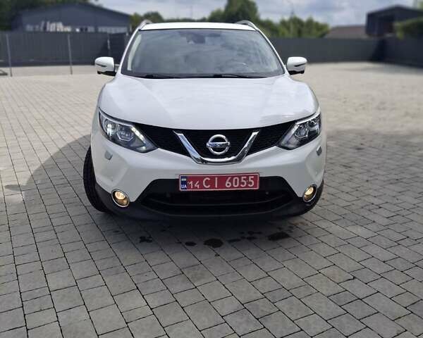 Білий Ніссан Кашкай, об'ємом двигуна 1.6 л та пробігом 280 тис. км за 15200 $, фото 11 на Automoto.ua