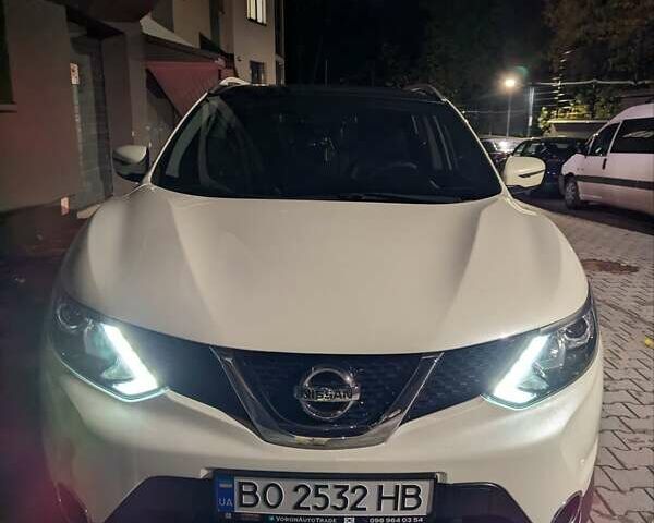 Ніссан Кашкай 2015 у Тернополі на Automoto.ua Білий Ніссан Кашкай, об'ємом двигуна 1.6 л та пробігом 73 тис. км за 16700 $, фото 36 на Automoto.ua