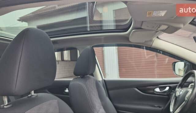 Белый Ниссан Кашкай, объемом двигателя 1.5 л и пробегом 134 тыс. км за 14900 $, фото 76 на Automoto.ua