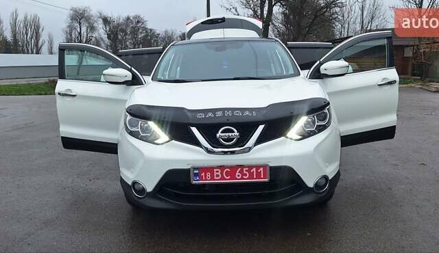 Белый Ниссан Кашкай, объемом двигателя 1.5 л и пробегом 134 тыс. км за 14900 $, фото 97 на Automoto.ua