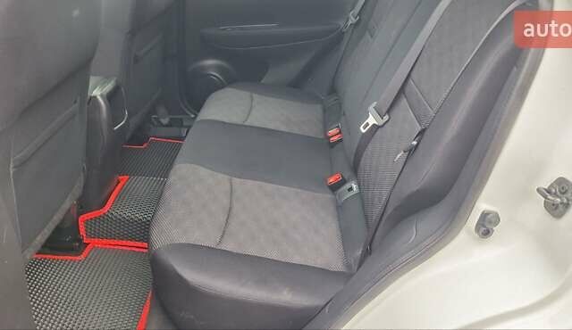 Белый Ниссан Кашкай, объемом двигателя 1.5 л и пробегом 134 тыс. км за 14900 $, фото 54 на Automoto.ua