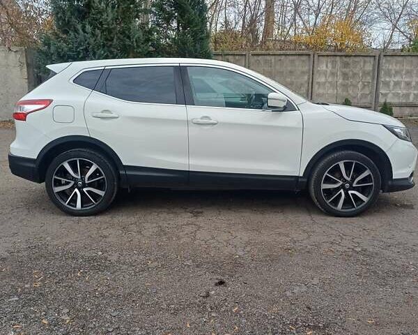 Білий Ніссан Кашкай, об'ємом двигуна 1.5 л та пробігом 159 тис. км за 13900 $, фото 2 на Automoto.ua