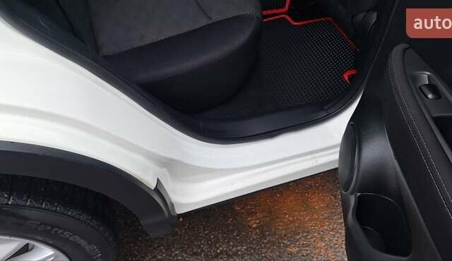 Белый Ниссан Кашкай, объемом двигателя 1.5 л и пробегом 134 тыс. км за 14900 $, фото 87 на Automoto.ua