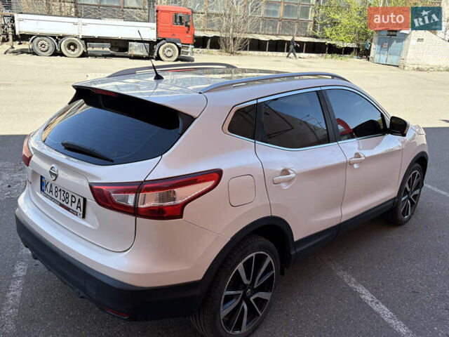 Белый Ниссан Кашкай, объемом двигателя 1.6 л и пробегом 155 тыс. км за 14999 $, фото 10 на Automoto.ua