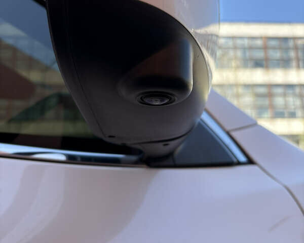 Белый Ниссан Кашкай, объемом двигателя 1.6 л и пробегом 155 тыс. км за 14999 $, фото 30 на Automoto.ua