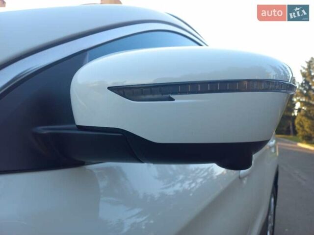 Білий Ніссан Кашкай, об'ємом двигуна 1.5 л та пробігом 229 тис. км за 15800 $, фото 9 на Automoto.ua