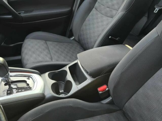 Белый Ниссан Кашкай, объемом двигателя 1.2 л и пробегом 70 тыс. км за 7800 $, фото 7 на Automoto.ua