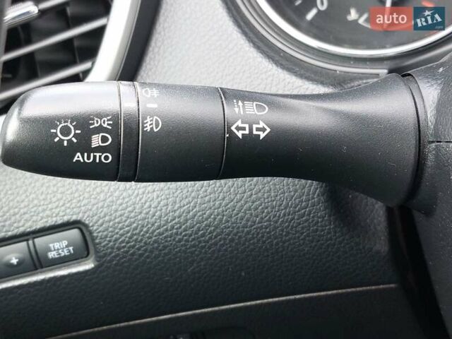 Білий Ніссан Кашкай, об'ємом двигуна 1.6 л та пробігом 143 тис. км за 16000 $, фото 27 на Automoto.ua