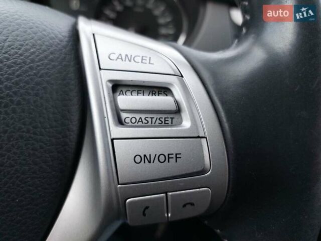 Білий Ніссан Кашкай, об'ємом двигуна 1.6 л та пробігом 143 тис. км за 16000 $, фото 22 на Automoto.ua