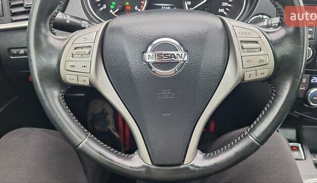 Белый Ниссан Кашкай, объемом двигателя 1.5 л и пробегом 134 тыс. км за 14900 $, фото 132 на Automoto.ua