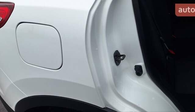 Белый Ниссан Кашкай, объемом двигателя 1.5 л и пробегом 134 тыс. км за 14900 $, фото 86 на Automoto.ua