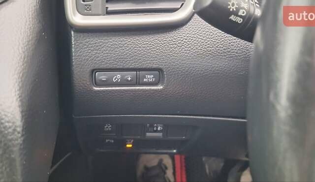 Белый Ниссан Кашкай, объемом двигателя 1.5 л и пробегом 134 тыс. км за 14900 $, фото 137 на Automoto.ua