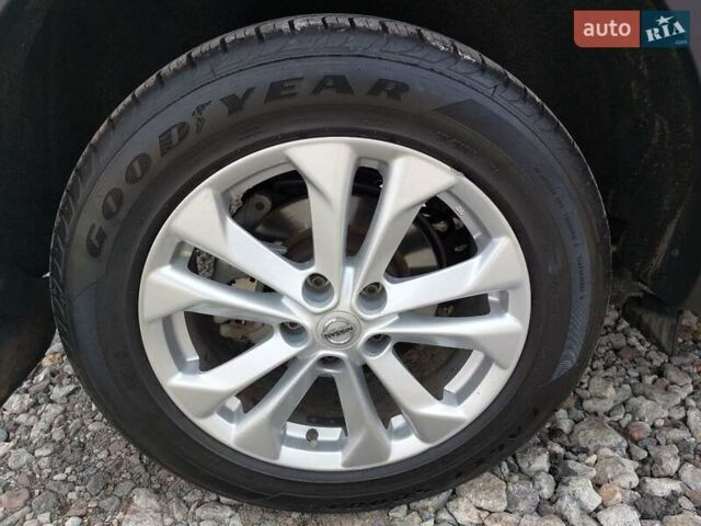 Білий Ніссан Кашкай, об'ємом двигуна 1.6 л та пробігом 143 тис. км за 16000 $, фото 25 на Automoto.ua