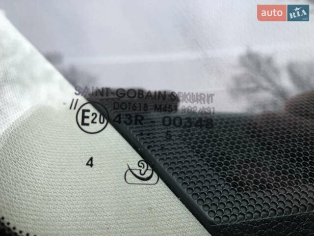 Білий Ніссан Кашкай, об'ємом двигуна 1.2 л та пробігом 138 тис. км за 12400 $, фото 69 на Automoto.ua